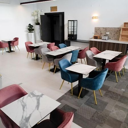 Arrow Hotel Hegenheim Екстер'єр фото